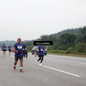 Runner Photo 7499343