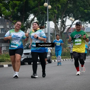 Runner Photo 7499345