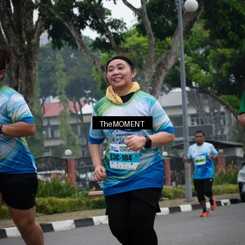 Runner Photo 7499348