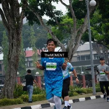 Runner Photo 7499351