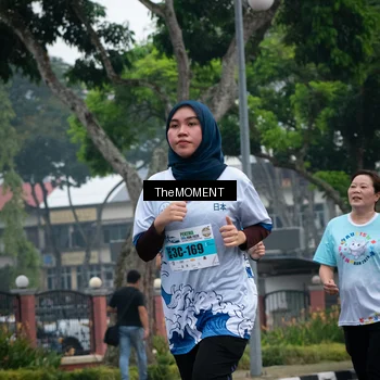 Runner Photo 7499359