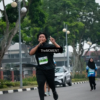 Runner Photo 7499375
