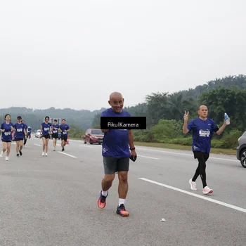 Runner Photo 7499382