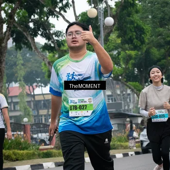 Runner Photo 7499415