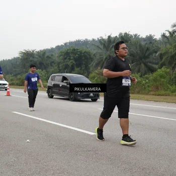 Runner Photo 7499445