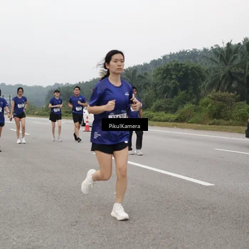 Runner Photo 7499446