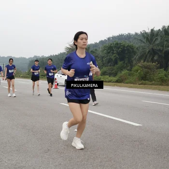 Runner Photo 7499447