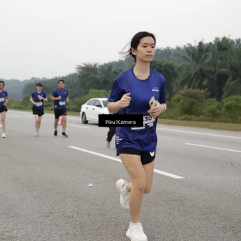 Runner Photo 7499451