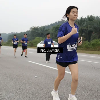 Runner Photo 7499453
