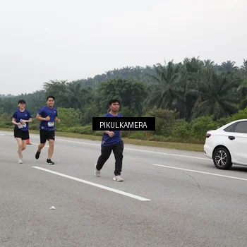 Runner Photo 7499454