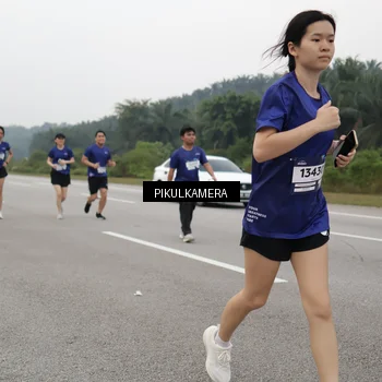 Runner Photo 7499455