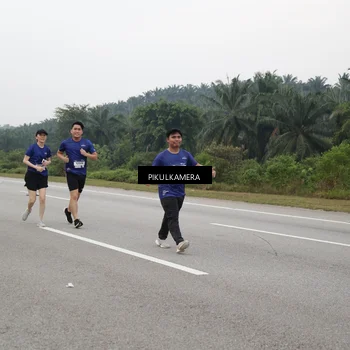 Runner Photo 7499459