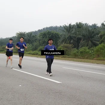 Runner Photo 7499462