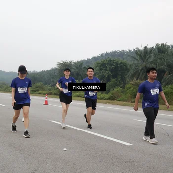 Runner Photo 7499463