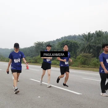 Runner Photo 7499466