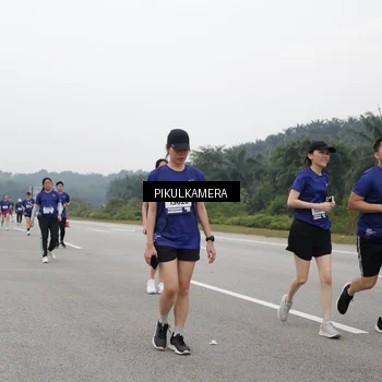 Runner Photo 7499467