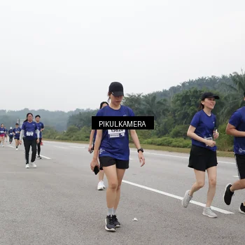 Runner Photo 7499472