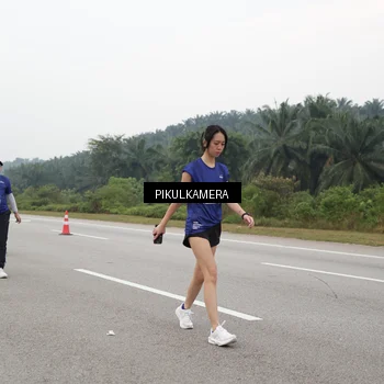 Runner Photo 7499483