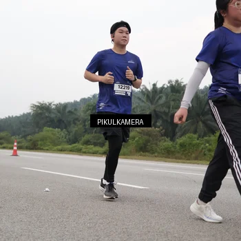 Runner Photo 7499489