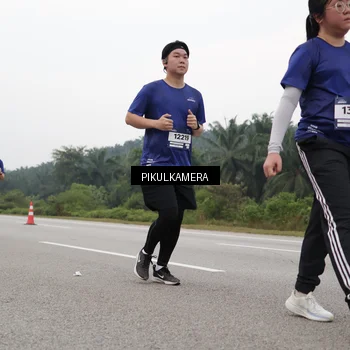 Runner Photo 7499490