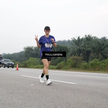 Runner Photo 7499496
