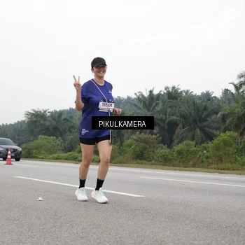 Runner Photo 7499502