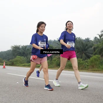 Runner Photo 7499511