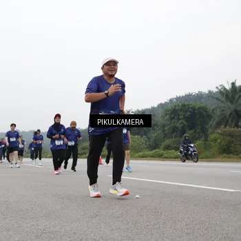 Runner Photo 7499525