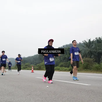 Runner Photo 7499540