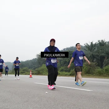 Runner Photo 7499542