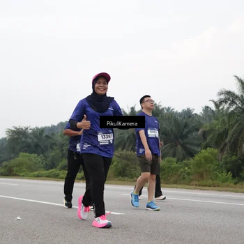 Runner Photo 7499550