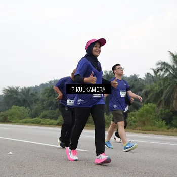 Runner Photo 7499556