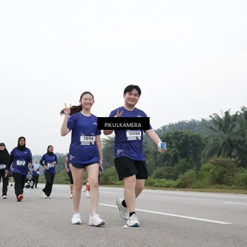 Runner Photo 7499571
