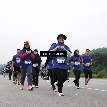 Runner Photo 7499583