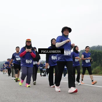 Runner Photo 7499586