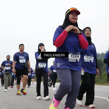 Runner Photo 7499597