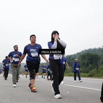 Runner Photo 7499605