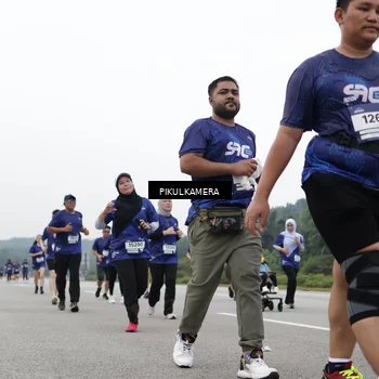 Runner Photo 7499618