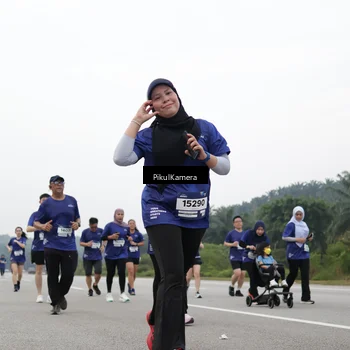 Runner Photo 7499625
