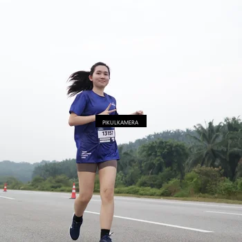 Runner Photo 7499656
