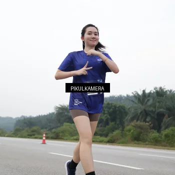 Runner Photo 7499659