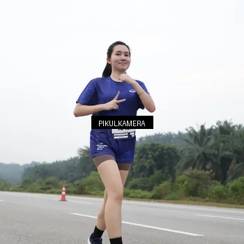 Runner Photo 7499660