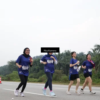 Runner Photo 7499667