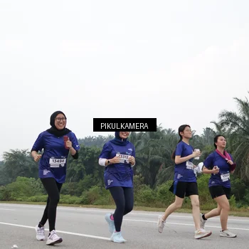 Runner Photo 7499670