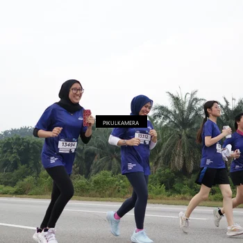 Runner Photo 7499675