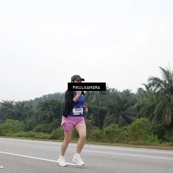 Runner Photo 7499685