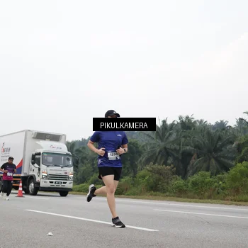 Runner Photo 7499692