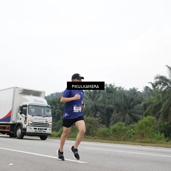 Runner Photo 7499696