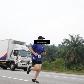 Runner Photo 7499702