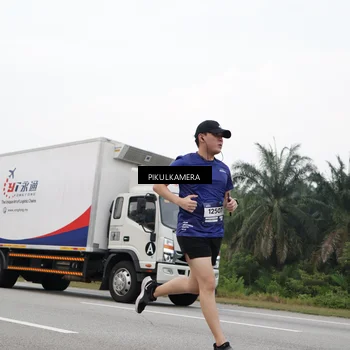 Runner Photo 7499706